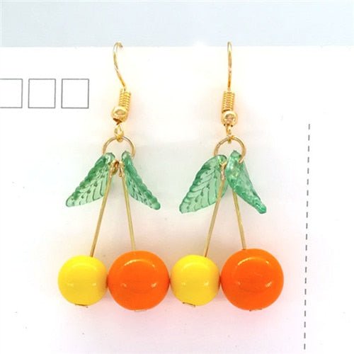 Années 40 Boucles d'Oreilles Rétro Cerise Bakélite - Ma Penderie Vintage