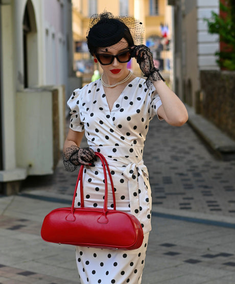 1960's Retro Parisian Baguette Leather Bag