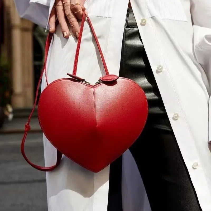 <tc>1960's</tc> Retro Heart Shaped <tc>M</tc>Handbag