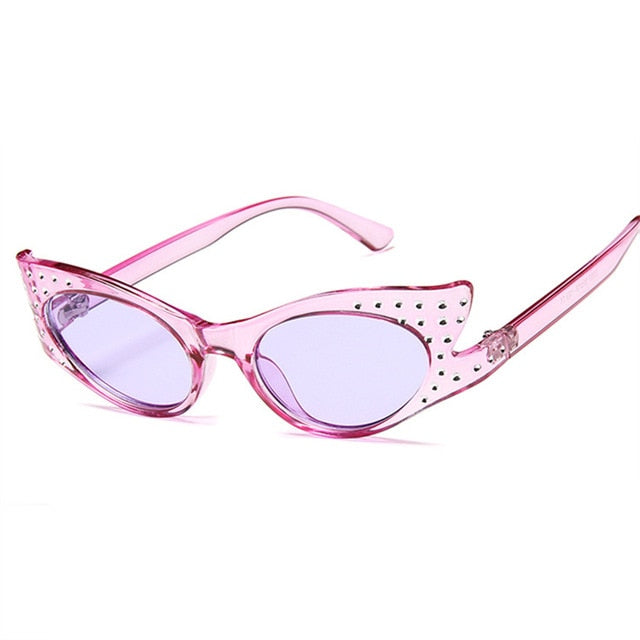 <tr 0>   <tc>L</tc>Studs Cat Eye Sunglasses